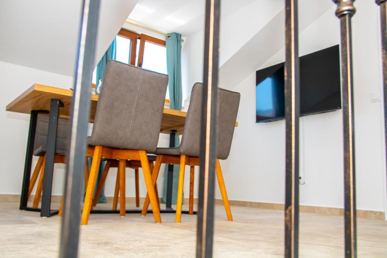 Luxury Apartments Iris Мостар Екстериор снимка