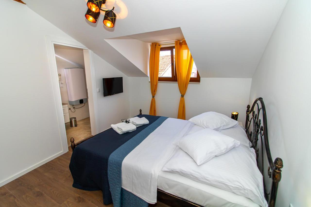 Luxury Apartments Iris Мостар Екстериор снимка