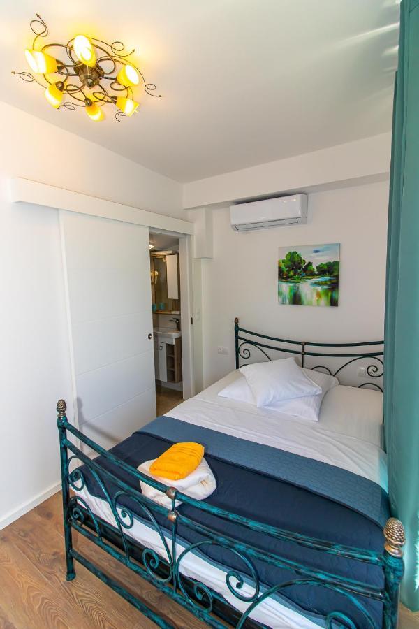 Luxury Apartments Iris Мостар Екстериор снимка