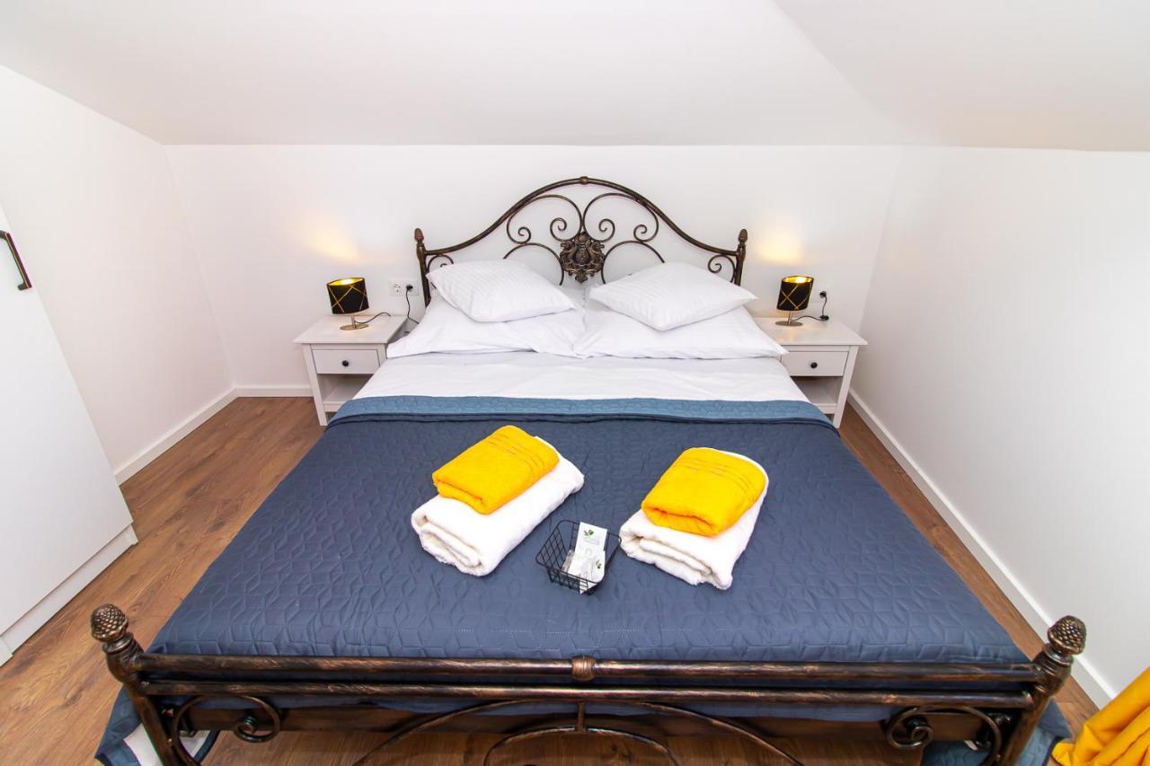 Luxury Apartments Iris Мостар Екстериор снимка